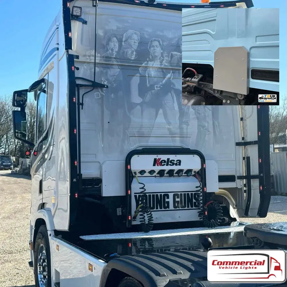 Next gen r/s series cab mount/air bag cover kit (fits scania) 1 86ae655e1e82acf2328704916493902a